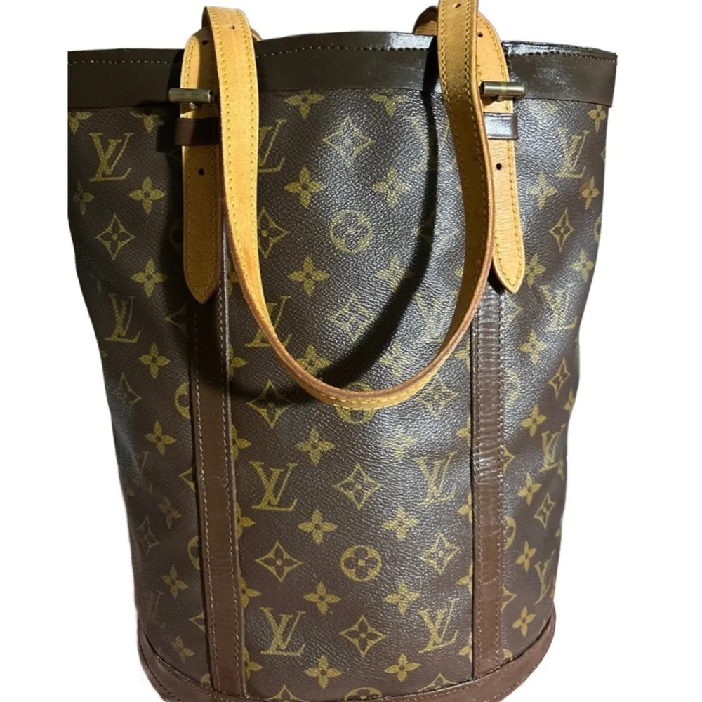 Louis Vuitton Brown Monogram Canvas Bucket Tote with Tan Leather Straps